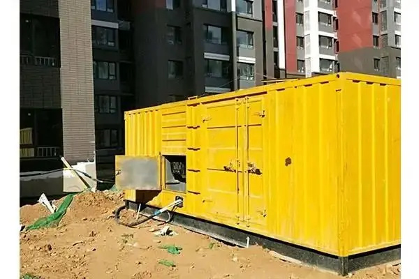 景东发电机租赁中燃油压力过低会对发动机的哪些部件造成损坏？