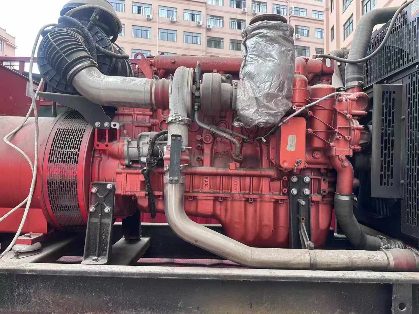 景东如何选择适合 600kW 柴油发电机组的过载保护器？